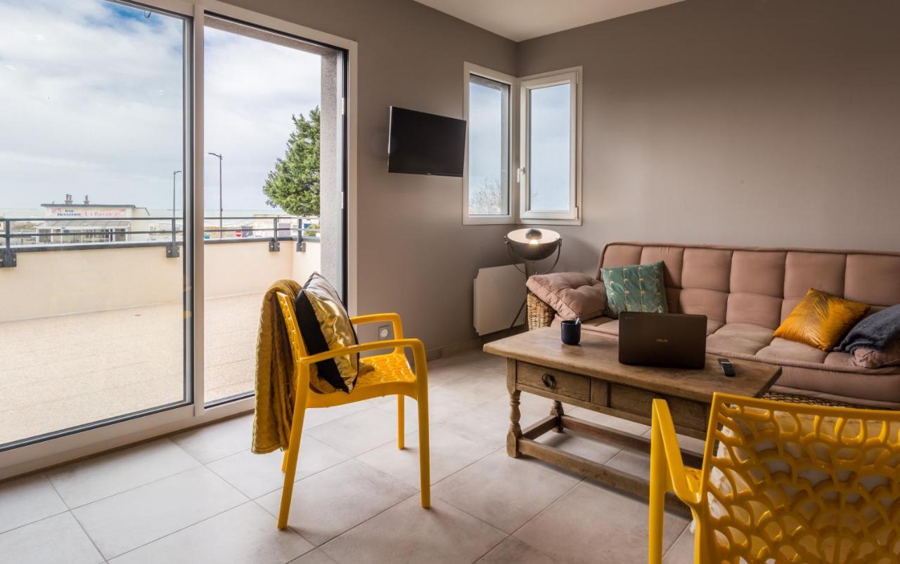 Tribord, appt avec terrasse et vue mer, parking Saint-Côme-de-Fresné Exteriör bild